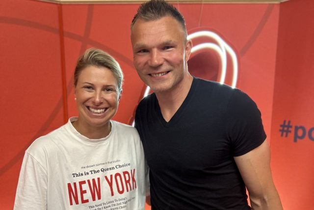 Andrea Sestini Hlaváčková a bývalý házenkář Karel Nocar | foto: Mikuláš Jáša,  Český rozhlas