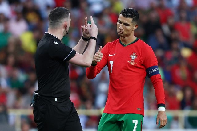 Cristiano Ronaldo v přátelském zápase Portugalska s Irskem | foto: Reuters