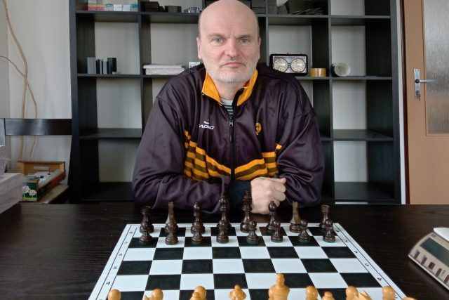 Manažer a kapitán týmu šachistů v Novém Boru Petr Boleslav | foto: Pavel Petr,  Český rozhlas