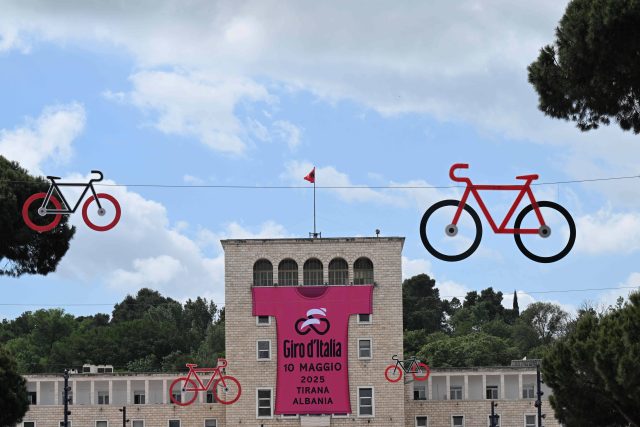 Giro d Italia startuje letos v Albánii | foto: Sirotti Stefano ČTK / imago sportfotodienst