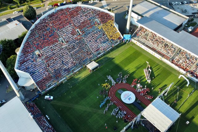 Andrův stadion v Olomouci byl hostitelem slavnostního zahájení Olympiády dětí a mládeže. Soutěže budou v Olomouckém kraji probíhat do čtvrtka 30. června | foto: Český olympijský tým