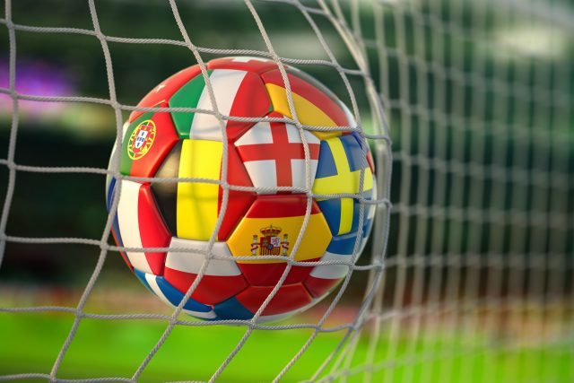 Evropský fotbal  (ilustrační snímek) | foto: Shutterstock