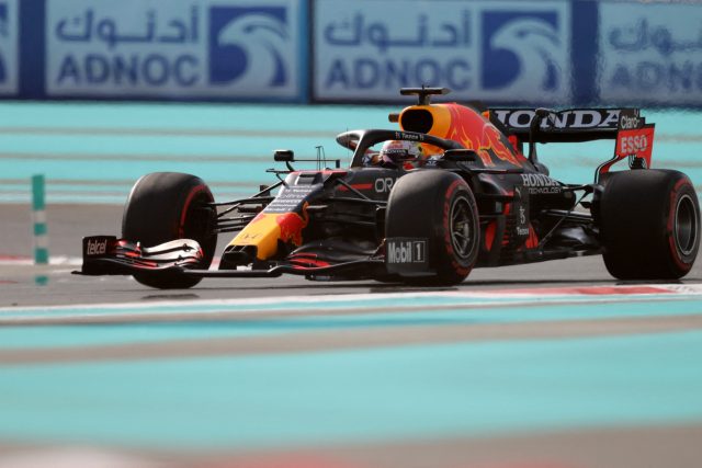 Start nové sezony F1 se blíží | foto: Hamad I Mohammed,  Reuters