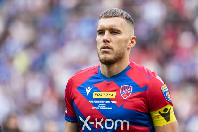 Tomáš Petrášek,  obránce Rakowu Čenstochová | foto: Mikolaj Barbanell,  Reuters