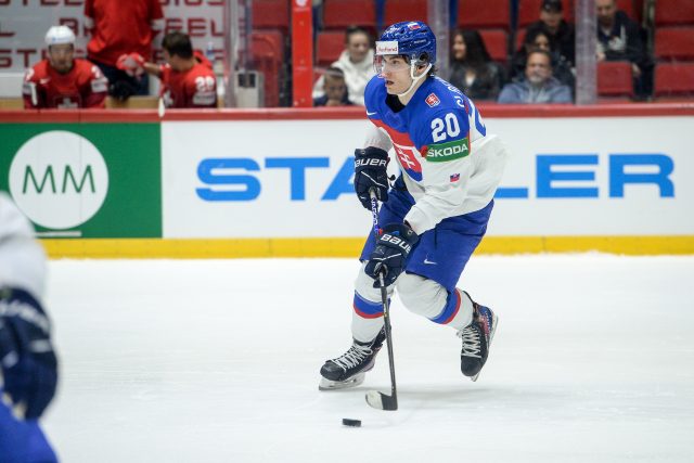 Slovenský hokejista Juraj Slafkovský se stal jedničkou letošního draftu NHL | foto: Andrea Branca/Just Pictures/Sipa USA,  Reuters