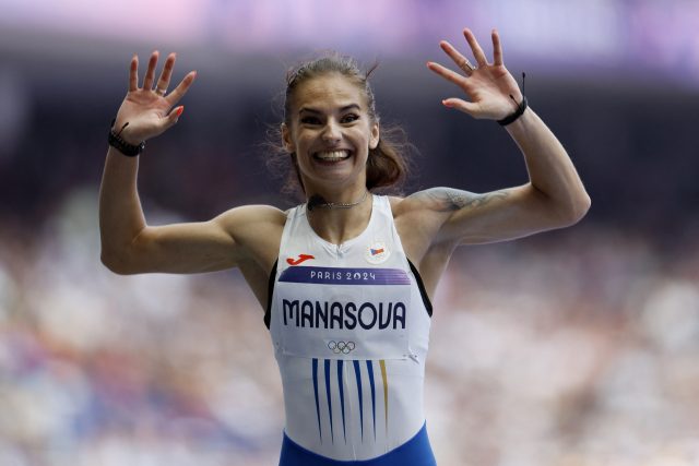 Atletka Karolína Maňasová postoupila do semifinále sprintu na 100 metrů při olympijských hrách v Paříži | foto: Alina Smutko,  Reuters