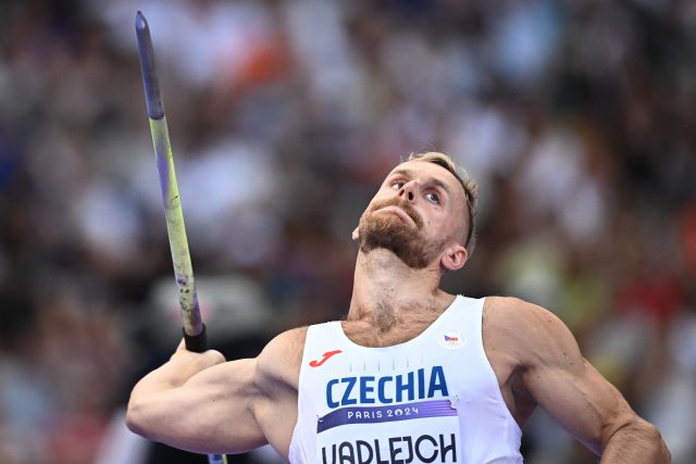 Jakub Vadlejch se do finále kvalifikoval prvním pokusem | foto: Dylan Martinez,  Reuters