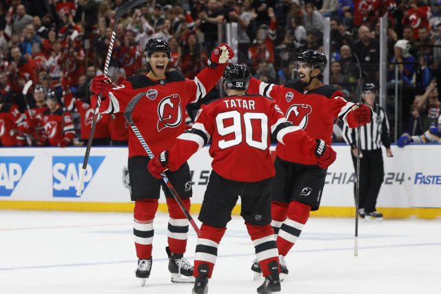 Hokejisté New Jersey porazili v druhém zápase v Praze Buffalo Sabres 3:1 | foto: Reuters