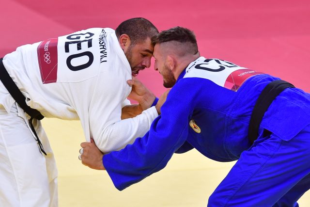 Judista Lukáš Krpálek ve finále olympijského turnaje v Tokiu porazil Gruzínce Gurama Tušišviliho | foto: Profimedia