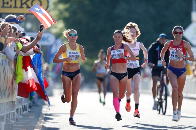 Česká vytrvalkyně Tereza Hrochová při maratonu na mistrovství světa v atletice v Eugene | foto: Profimedia