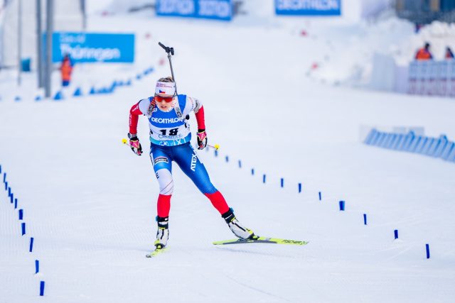 Tereza Voborníková dojíždí do cíle sprintu v Oberhofu | foto: Profimedia
