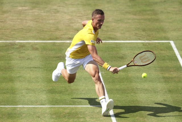 Jiří Lehečka postoupil do 2. kola ve Wimbledonu | foto: Steve Paston,  ČTK / AP