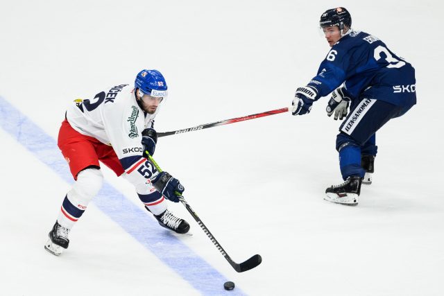 Hokejový útočník Michael Špaček  (archivní foto) v zápase proti Finsku | foto: Vlastimil Vacek,  Právo / Profimedia