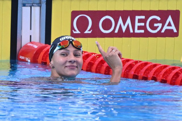 Plavkyně Barbora Seemanová se raduje z postupu do finále mistrovství světa  (archivní foto) | foto: Andrej Isakovic,  AFP / Profimedia