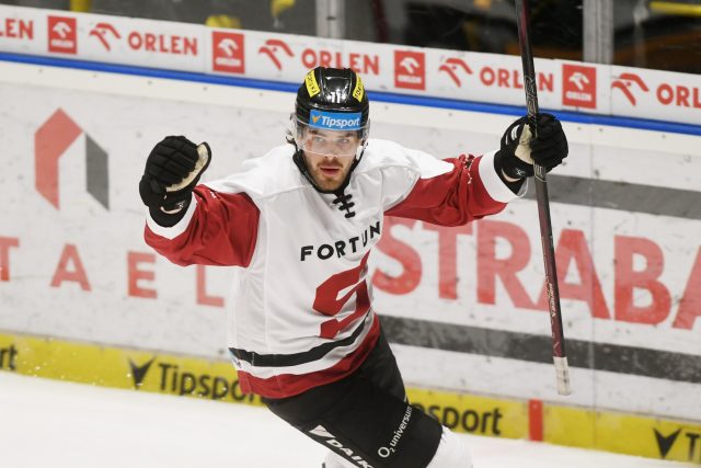 Útočník hokejové Sparty Kryštof Hrabík | foto: Ondřej Bičiště,  MFDNES + LN / Profimedia