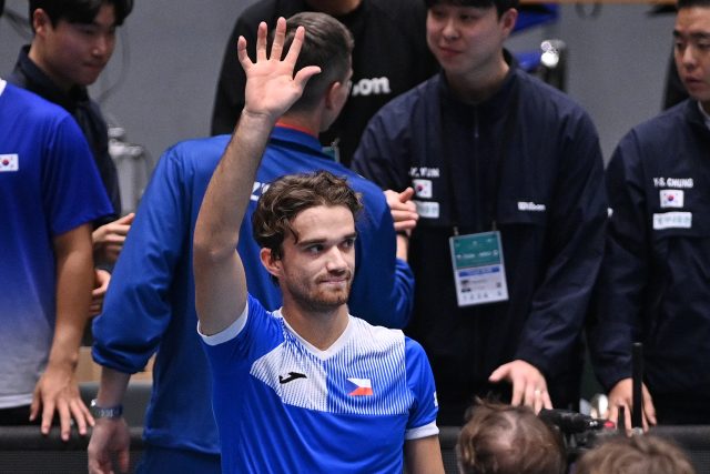 Tenista Tomáš Macháč vyhrál ve dvouhře v kvalifikaci na Davis cup | foto: Jaroslav Ožana,  ČTK