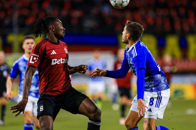 Fotbalisté Sparty bojují ve finále Mol Cupu s Olomoucí | foto: Filip Fojtík,  Profimedia