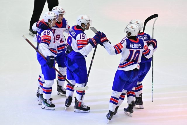 Hokejisté Spojených států amerických mají na světovém šampionátů hodně dobře poskládaný tým | foto: Vít Šimánek,  ČTK