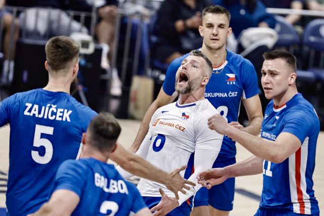 Volejbalisté porazili na mistrovství světa Turecko a slaví postup do čtvrtfinále | foto: Profimedia
