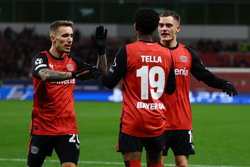 Hráč Bayeru Leverkusen slaví gól do sítě pražské Sparty | foto: Kai Pfaffenbach,  Reuters