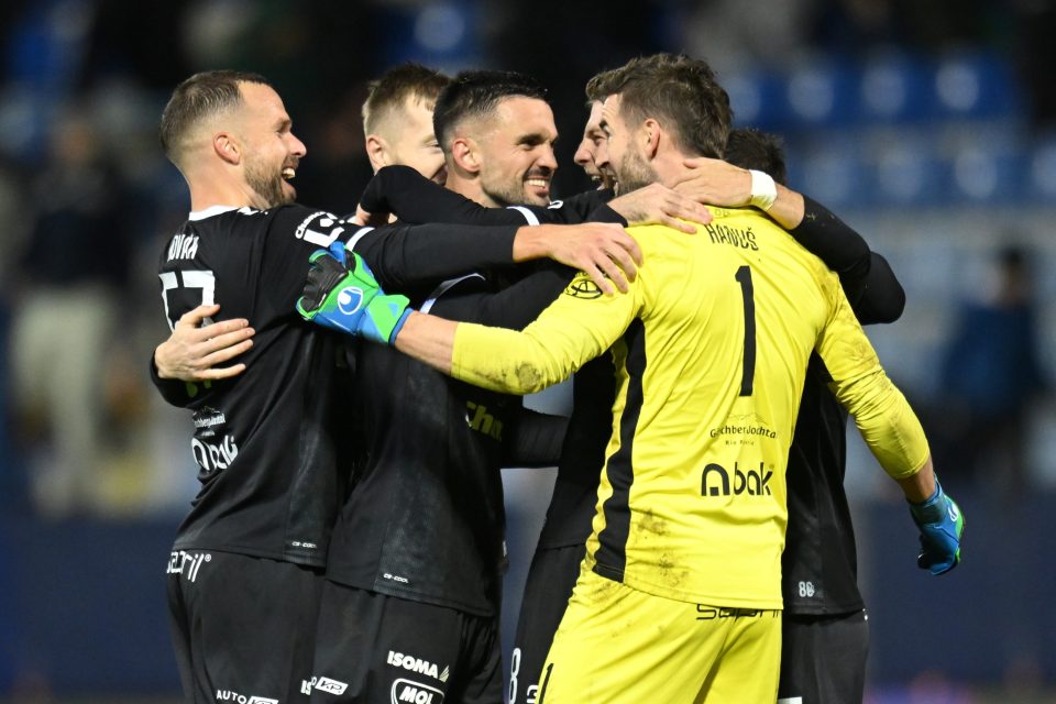 Výhra v Liberci posunula jablonecké fotbalisty do čela ligové tabulky | foto: Radek Petrášek,  ČTK